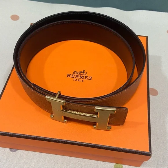 Brown Leather Belt with Gold Buckle SZ85 - Picture 2 of 4